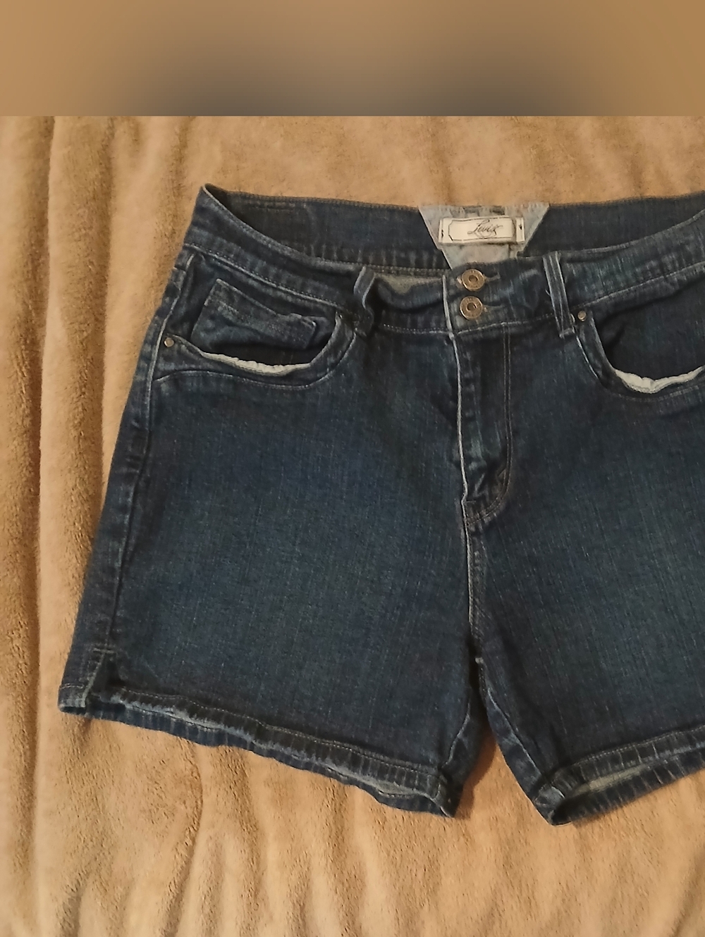 Levis High Waist Jean Shorts - 10